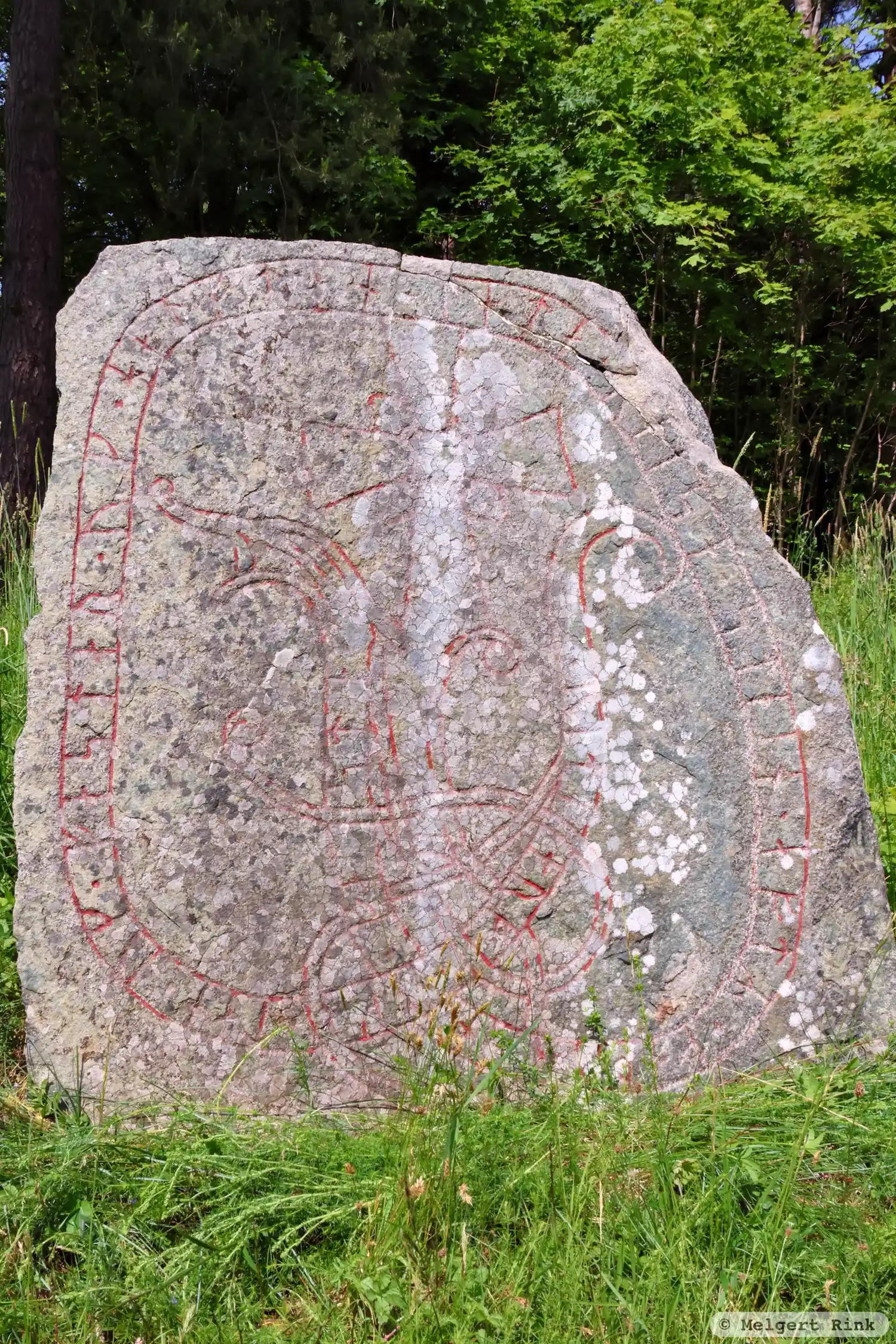 Runic inscription Sö337, L2002:1638 in Torpa parish, Kungsör municipality