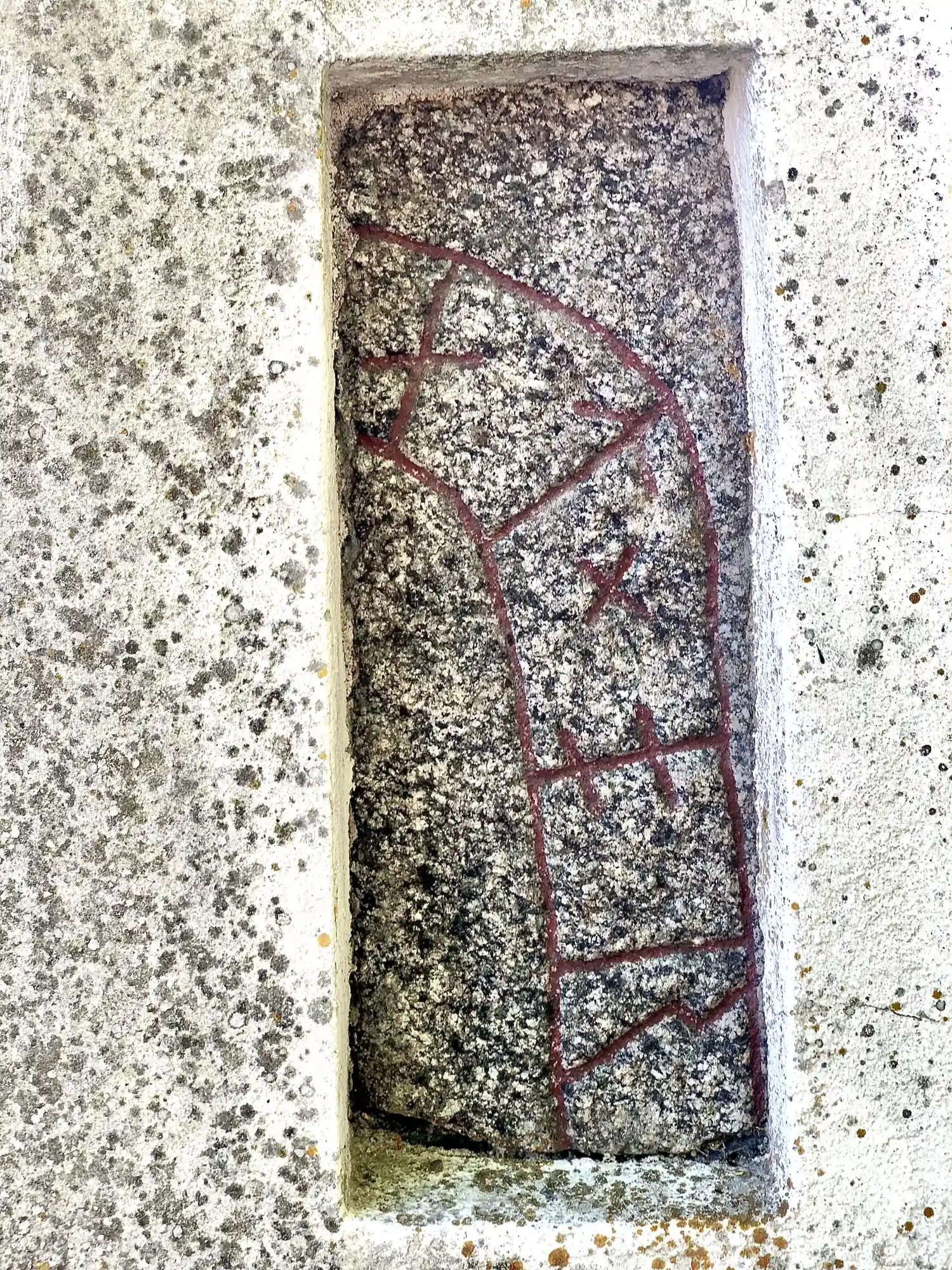 Runic inscription UFv1992;159A, L2015:2825 in Sigtuna parish, Sigtuna municipality