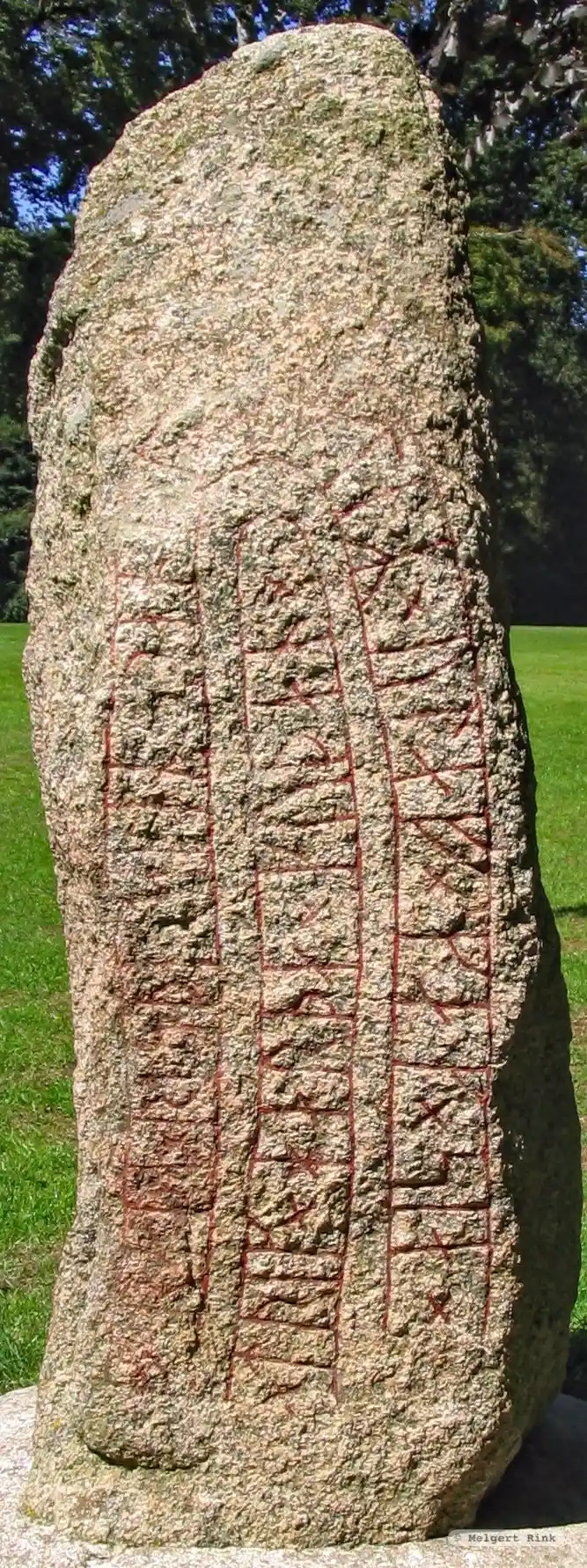 Rune-stone DR289, L1989:9991 in Bjäresjö parish, Ystad municipality