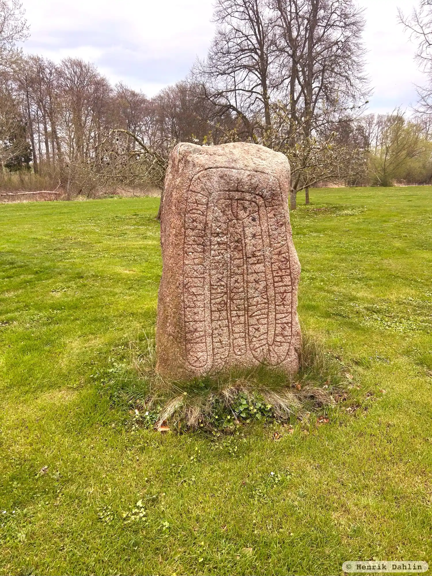 Rune-stone DR291, L1988:6563 in Sövestad parish, Ystad municipality