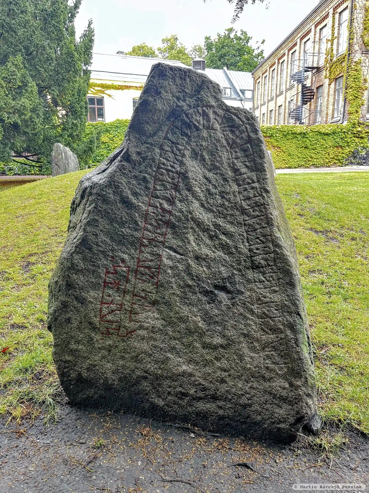 Rune-stone DR317, L1988:5315 in Lund parish, Lund municipality
