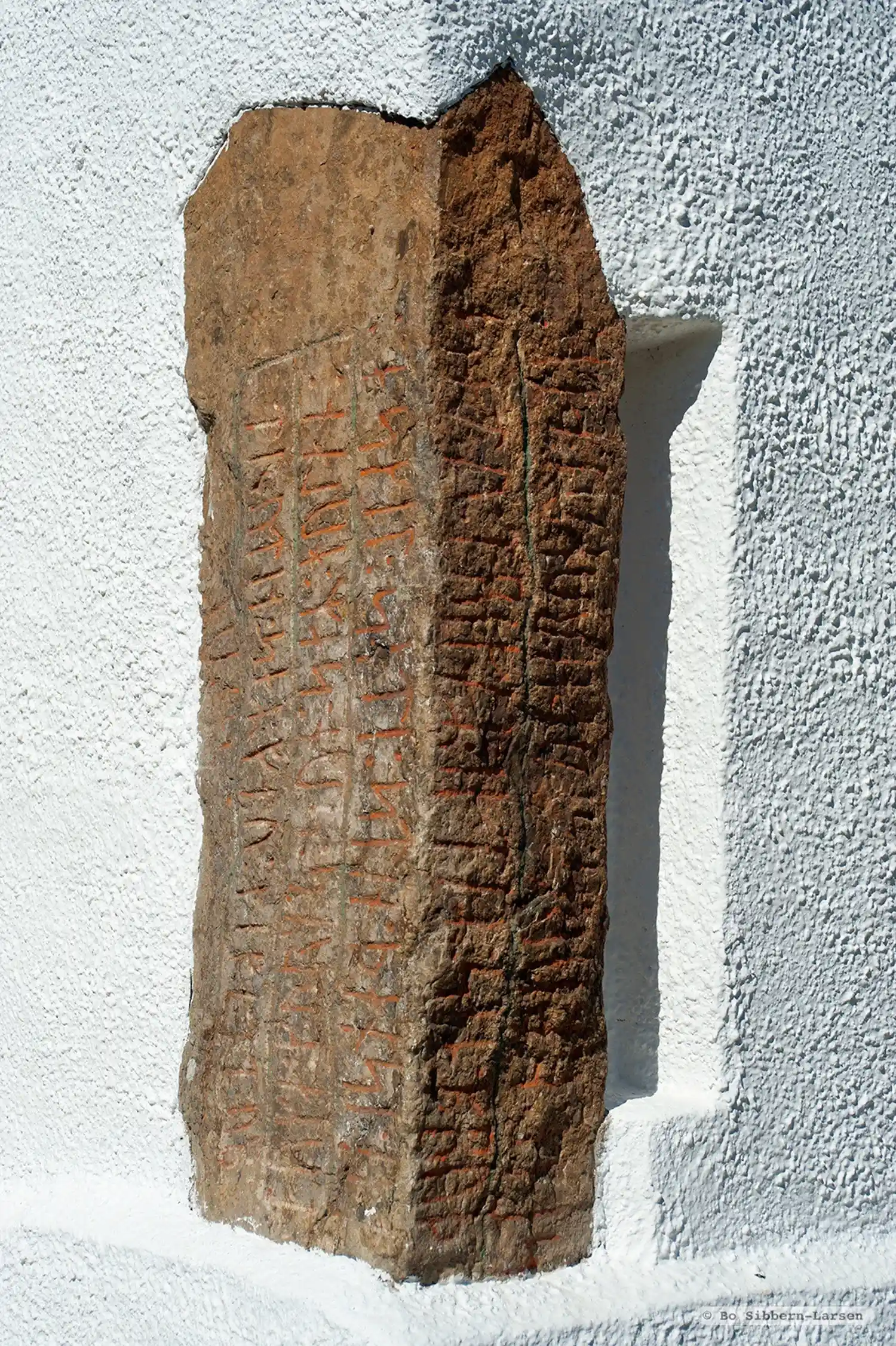 Rune inscriptions in Hällestad parish
