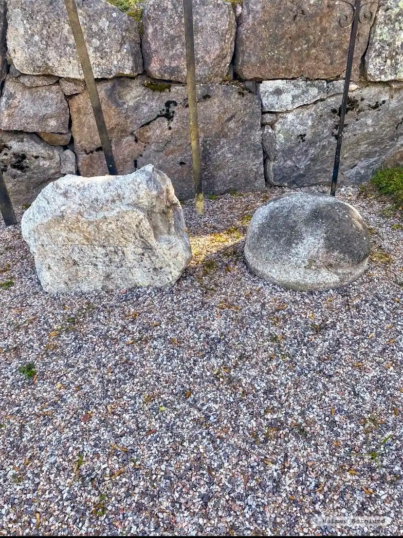 Rune-stone M2, L1934:374 in Njurunda parish, Sundsvall municipality
