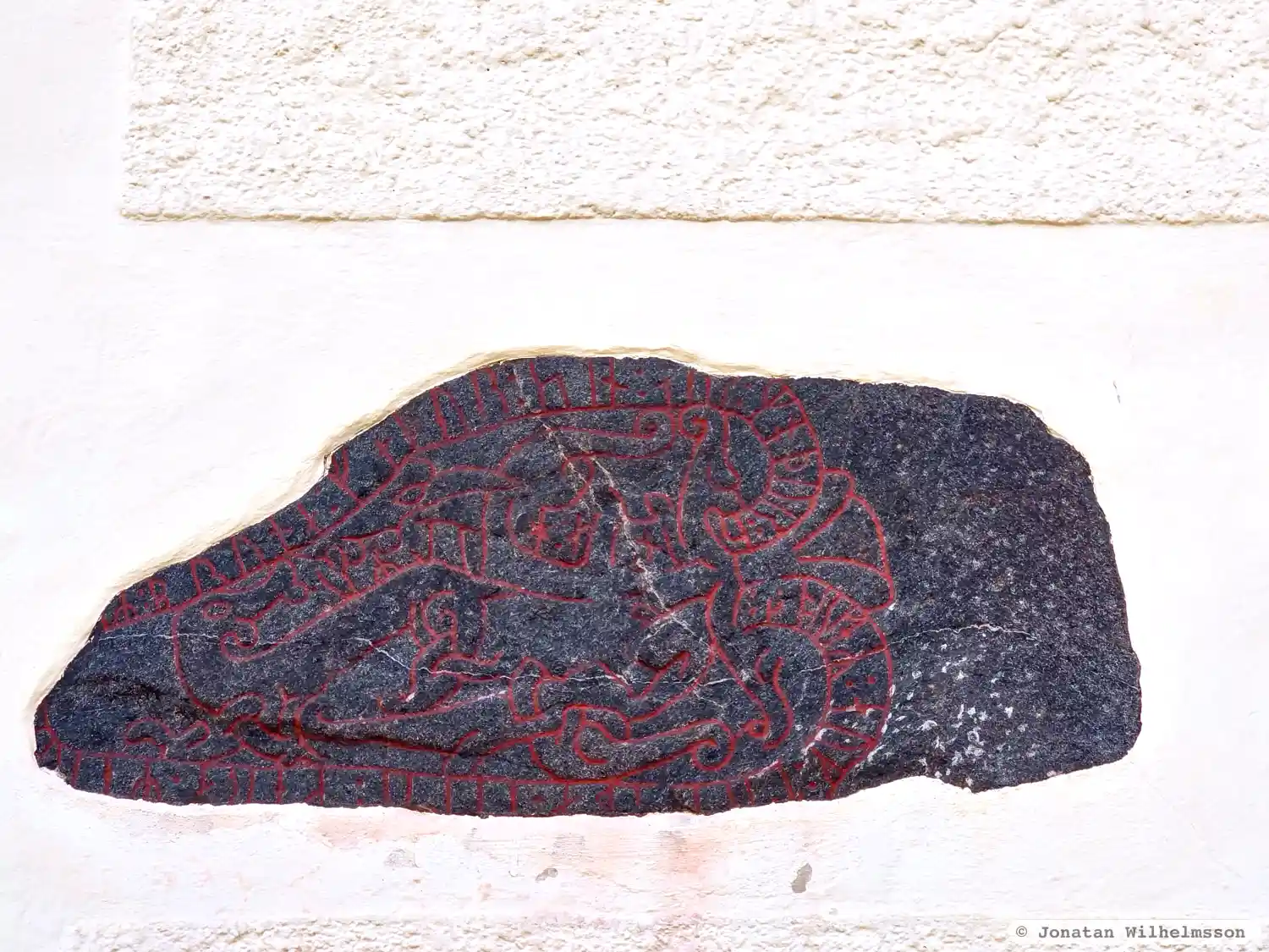 Rune-stone Nä26, L1981:2308 in Glanshammar parish, Örebro municipality