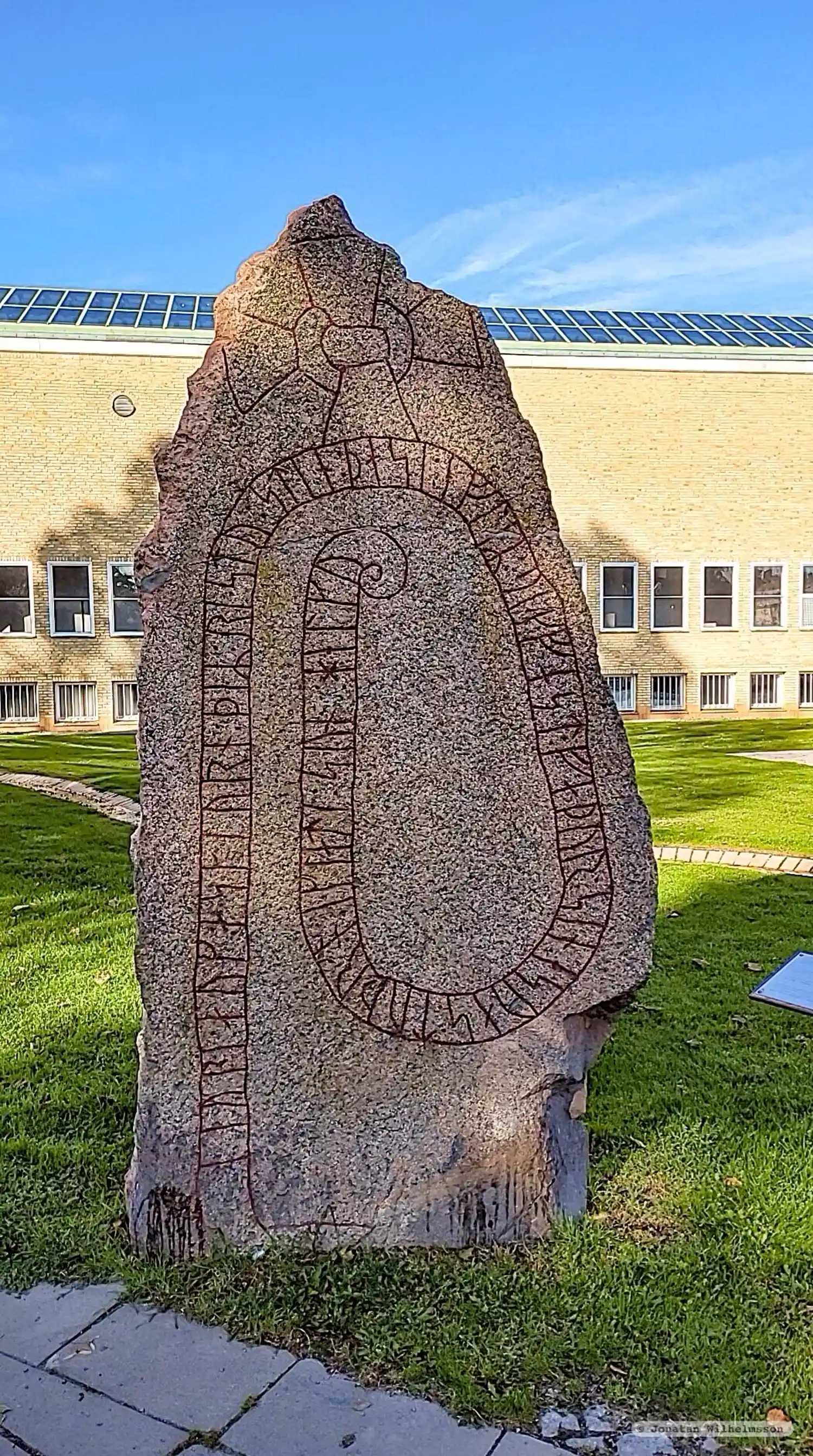 Rune-stone ÖgFv1950;341, L2011:3735 in Linköping parish, Linköping municipality