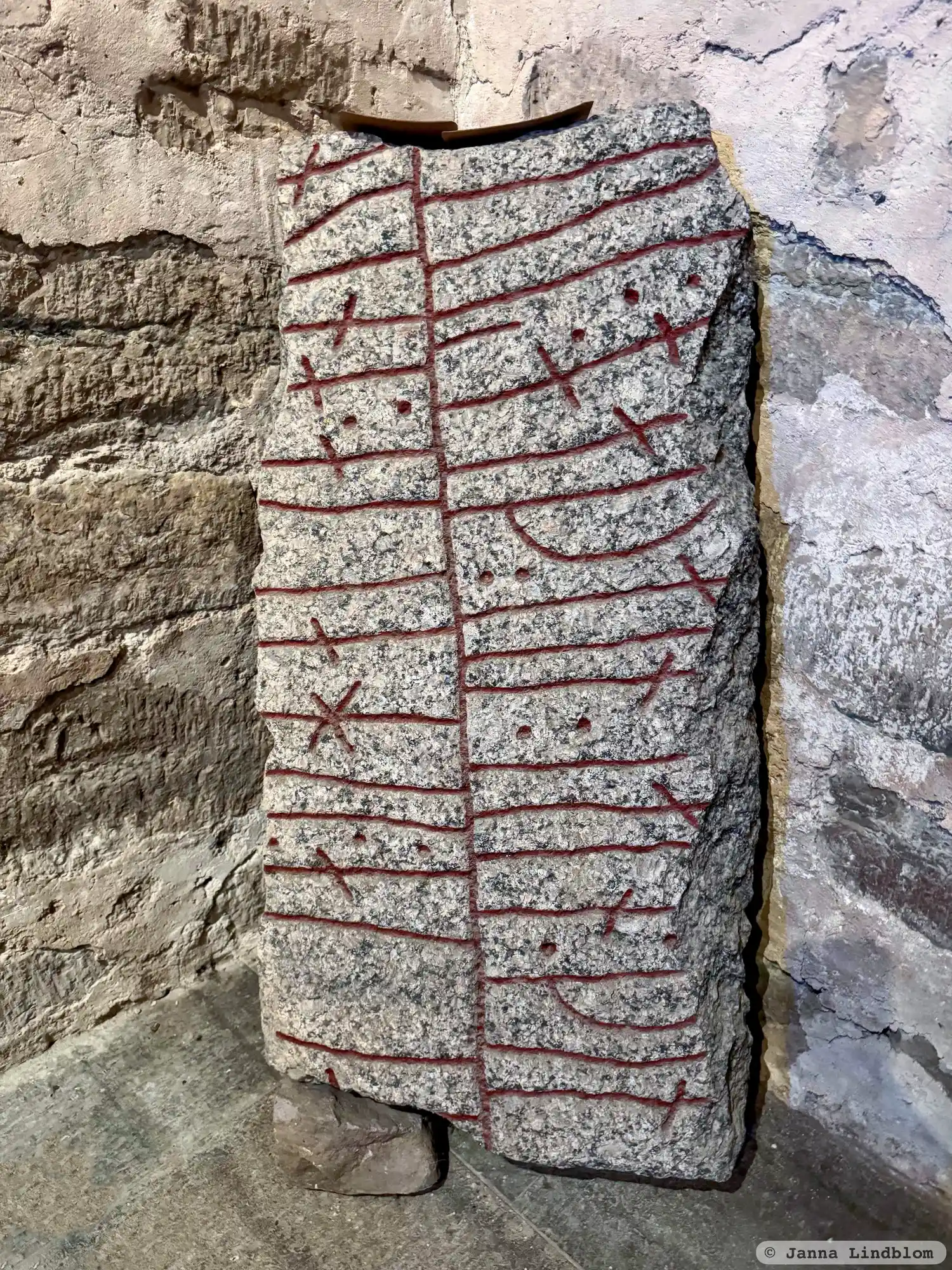 Inscripciones rúnicas en la parroquia de Slaka