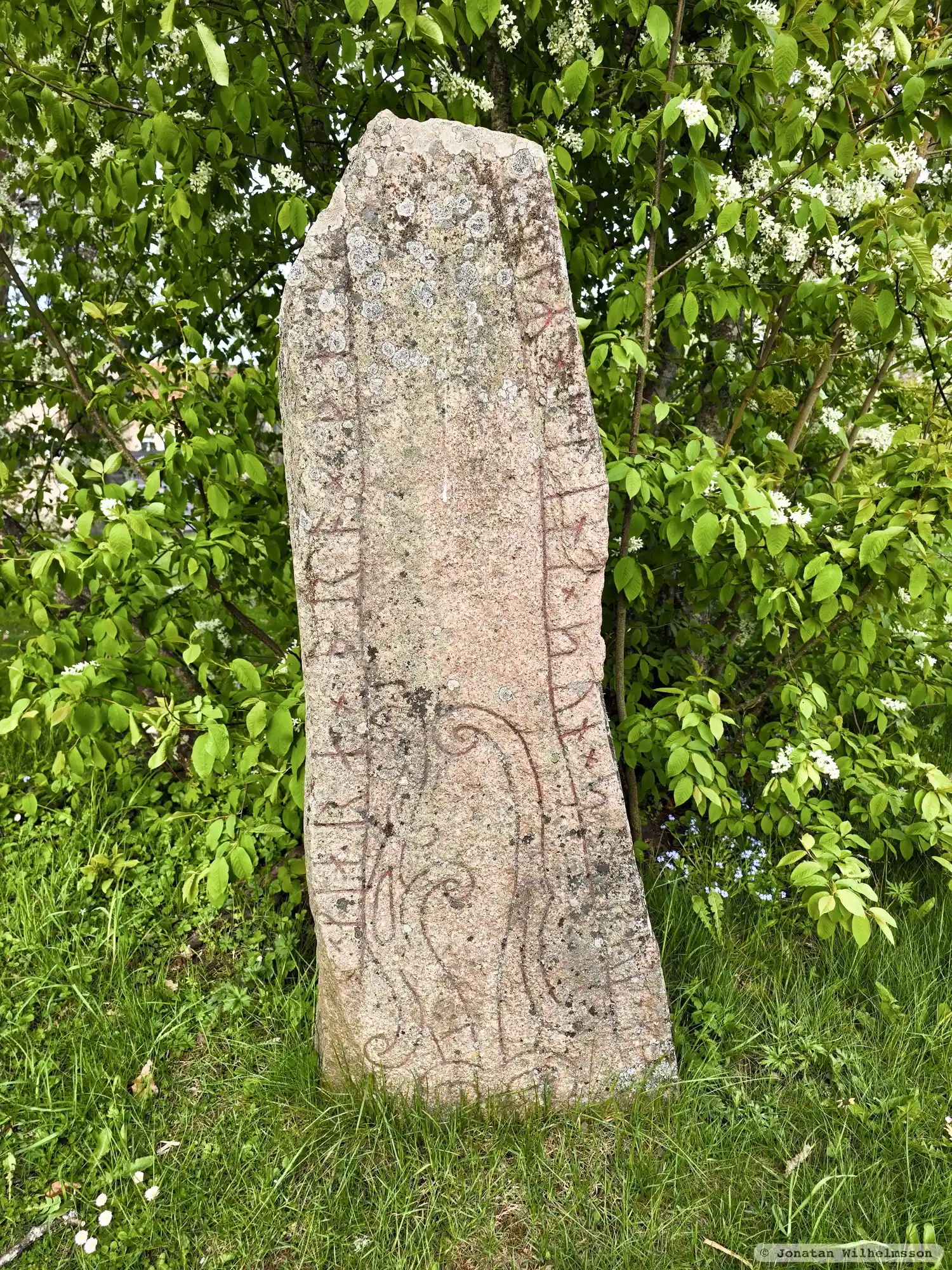 Rune-stone Sm137, L1974:6907 in Eksjö parish, Eksjö municipality