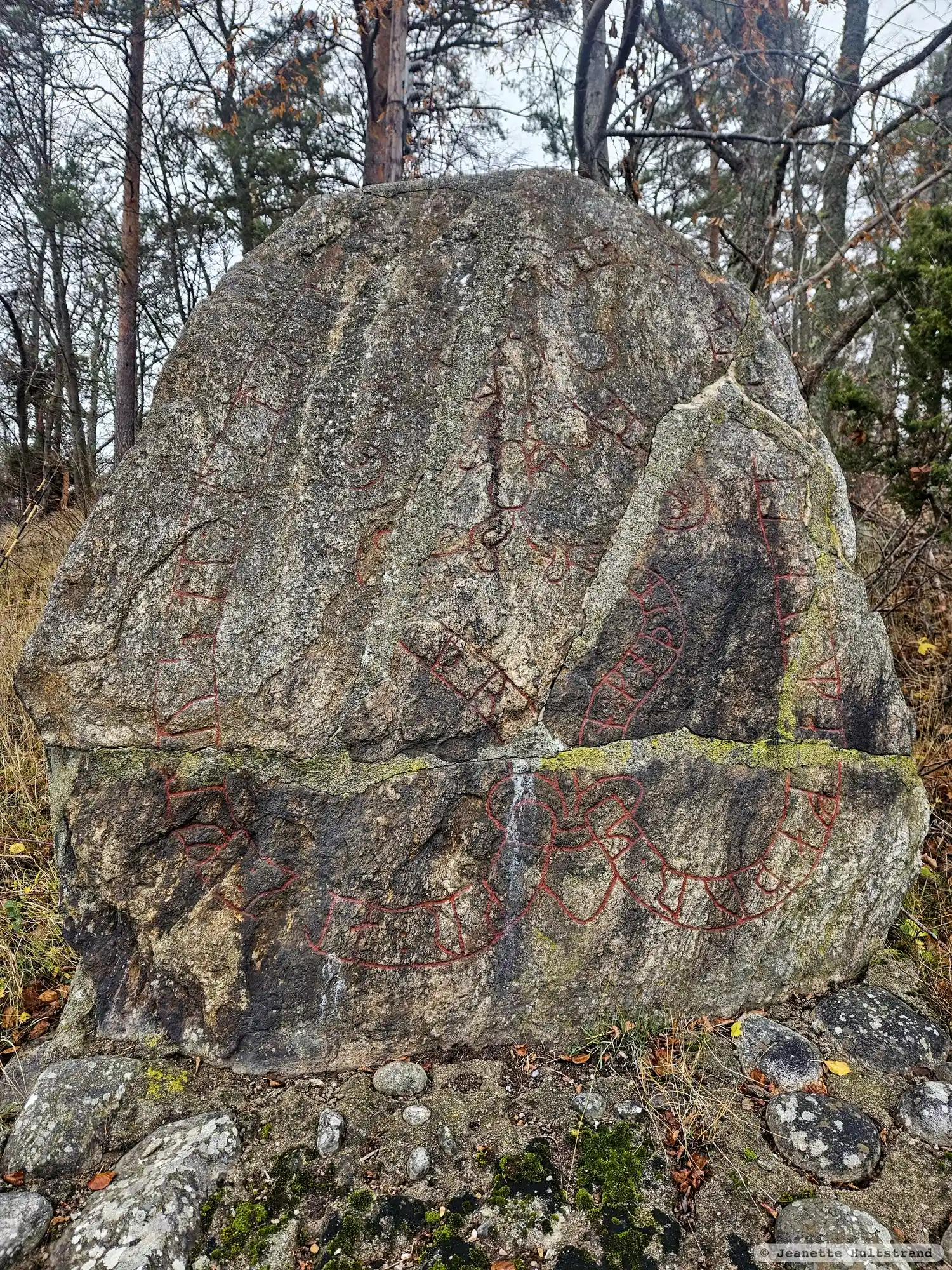 Rune-stone Sö22, L2016:7138 in Mörkö parish, Södertälje municipality