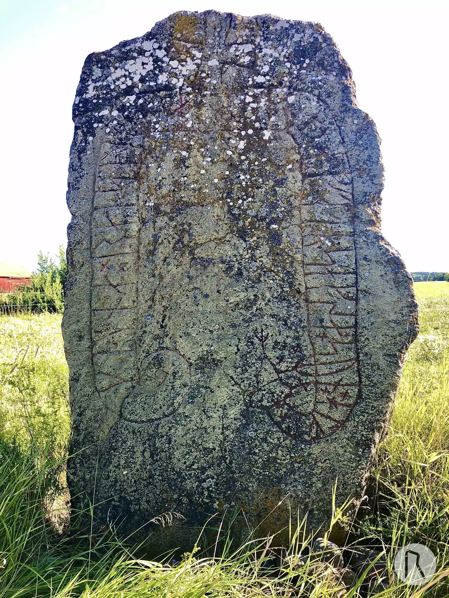 Inscriptions runiques dans la paroisse de Ösmo