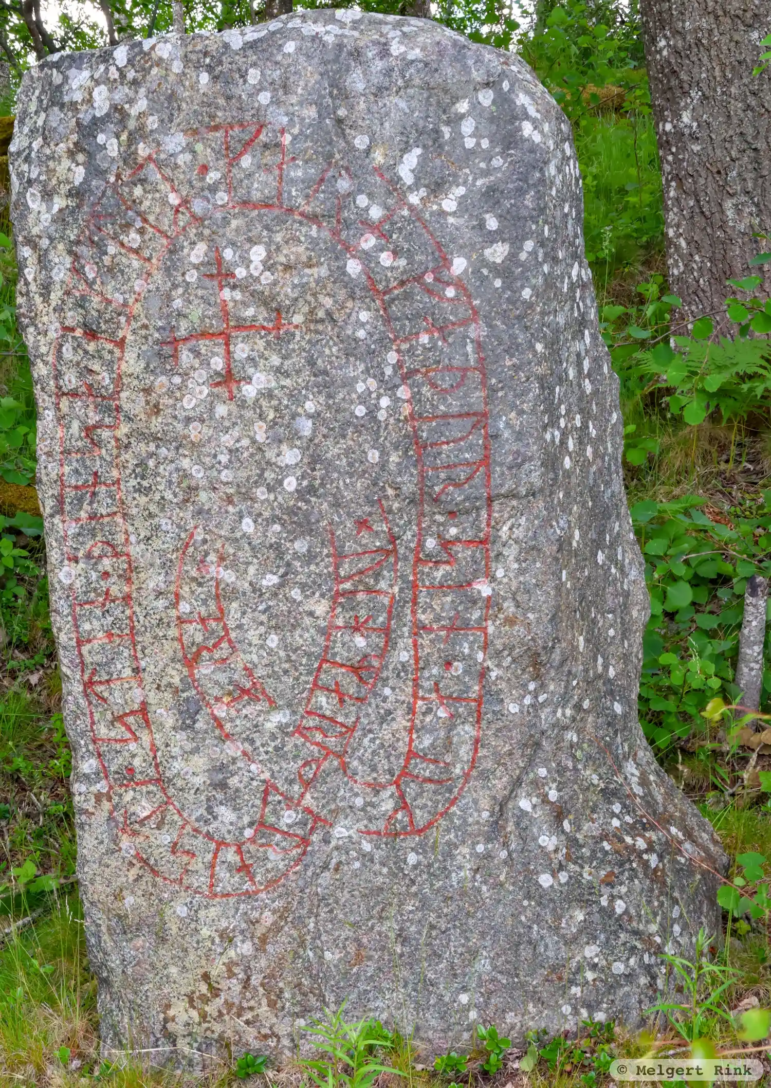 Pierre runique SöFv1971;208, L2014:7432 à Ösmo paroisse, Nynäshamn commune