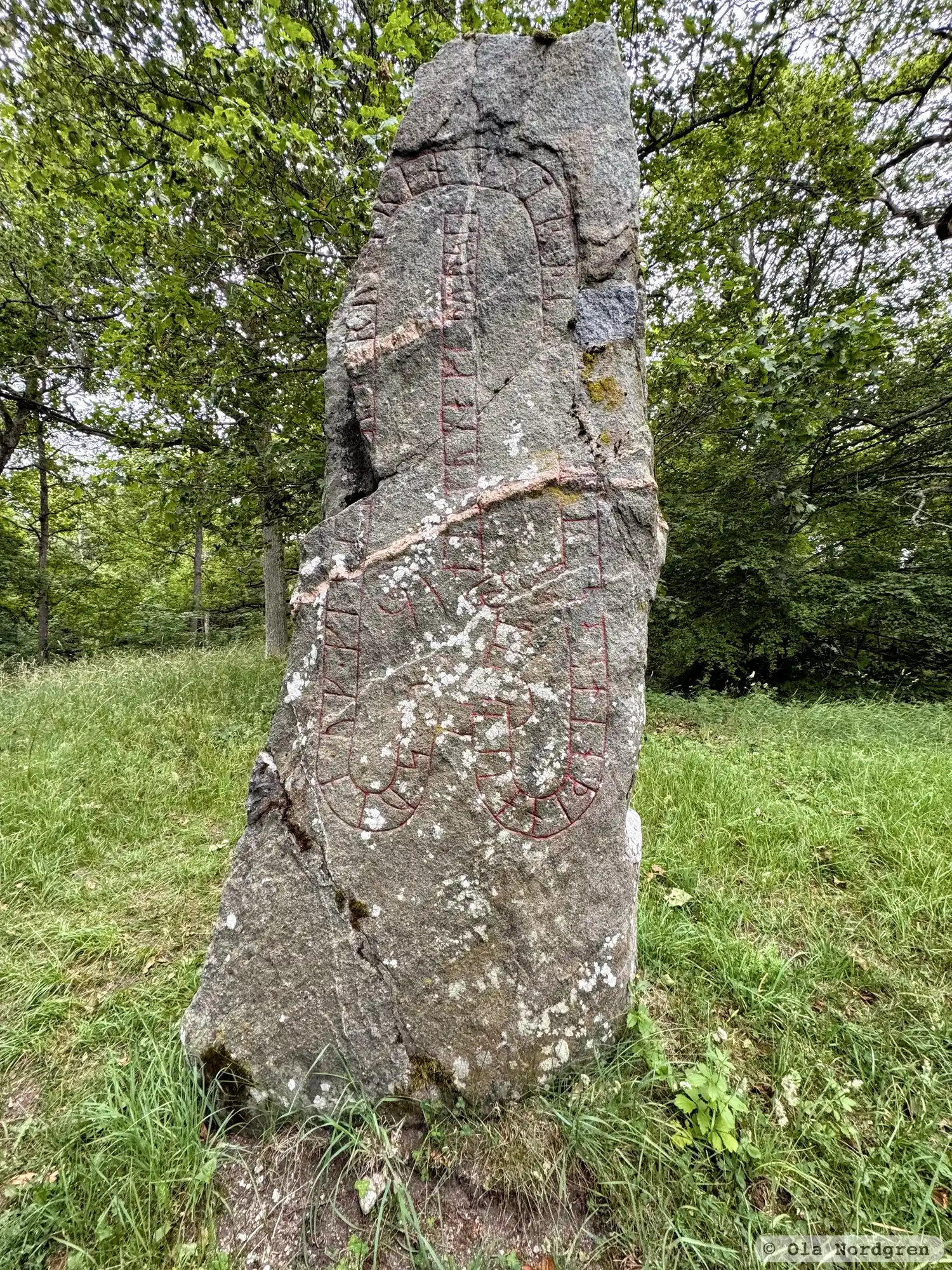 Rune-stone U103, L2015:6079 in Sollentuna parish, Sollentuna municipality
