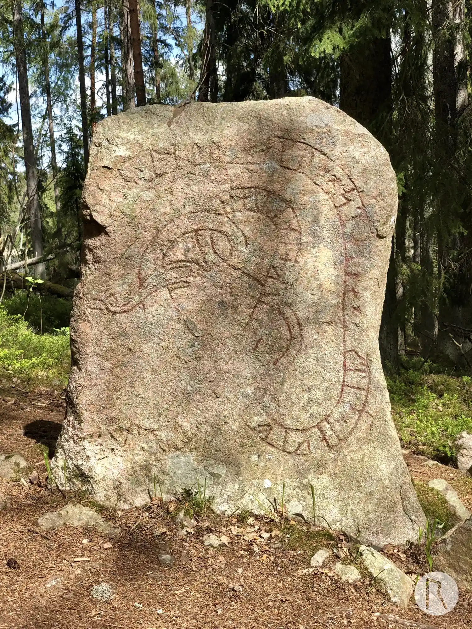 Rune-stone U147, L2015:9647 in Täby parish, Täby municipality