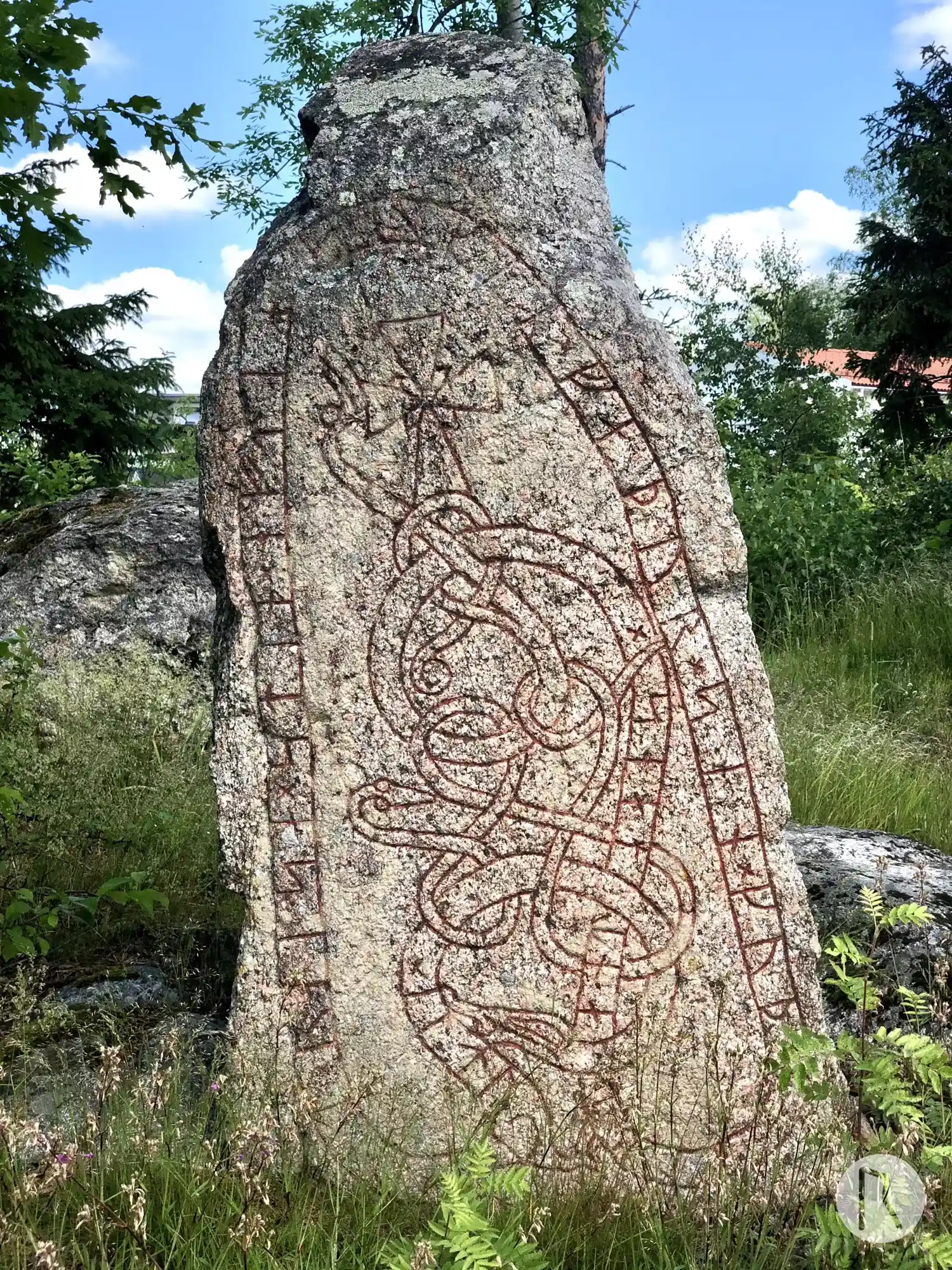 Rune-stone U411, L2015:2436 in Sankt Olof parish, Simrishamn municipality