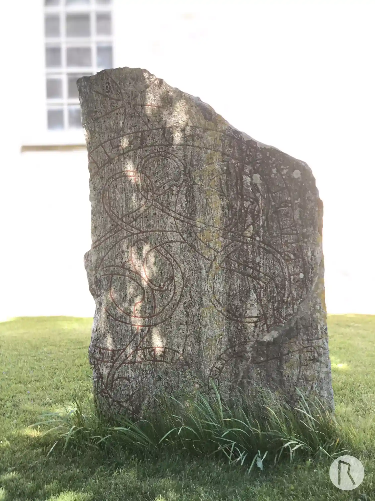 Pierre runique U48, L2016:5107 à Lovö paroisse, Ekerö commune