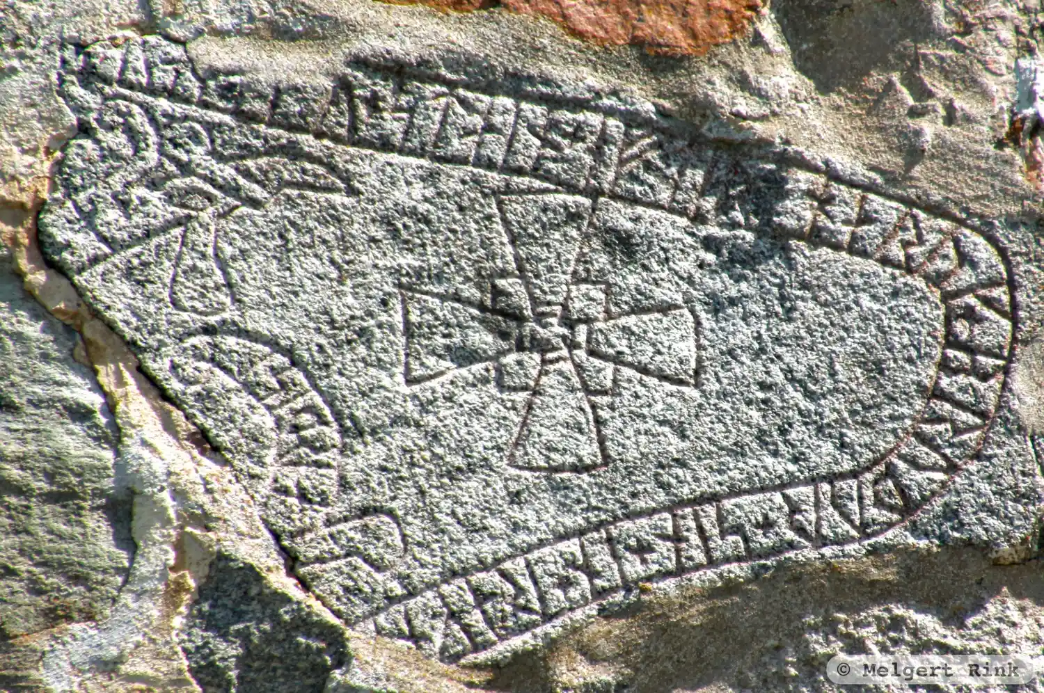 Piedra rúnica U517, L2016:8597 en Skederid parroquia, Norrtälje municipio