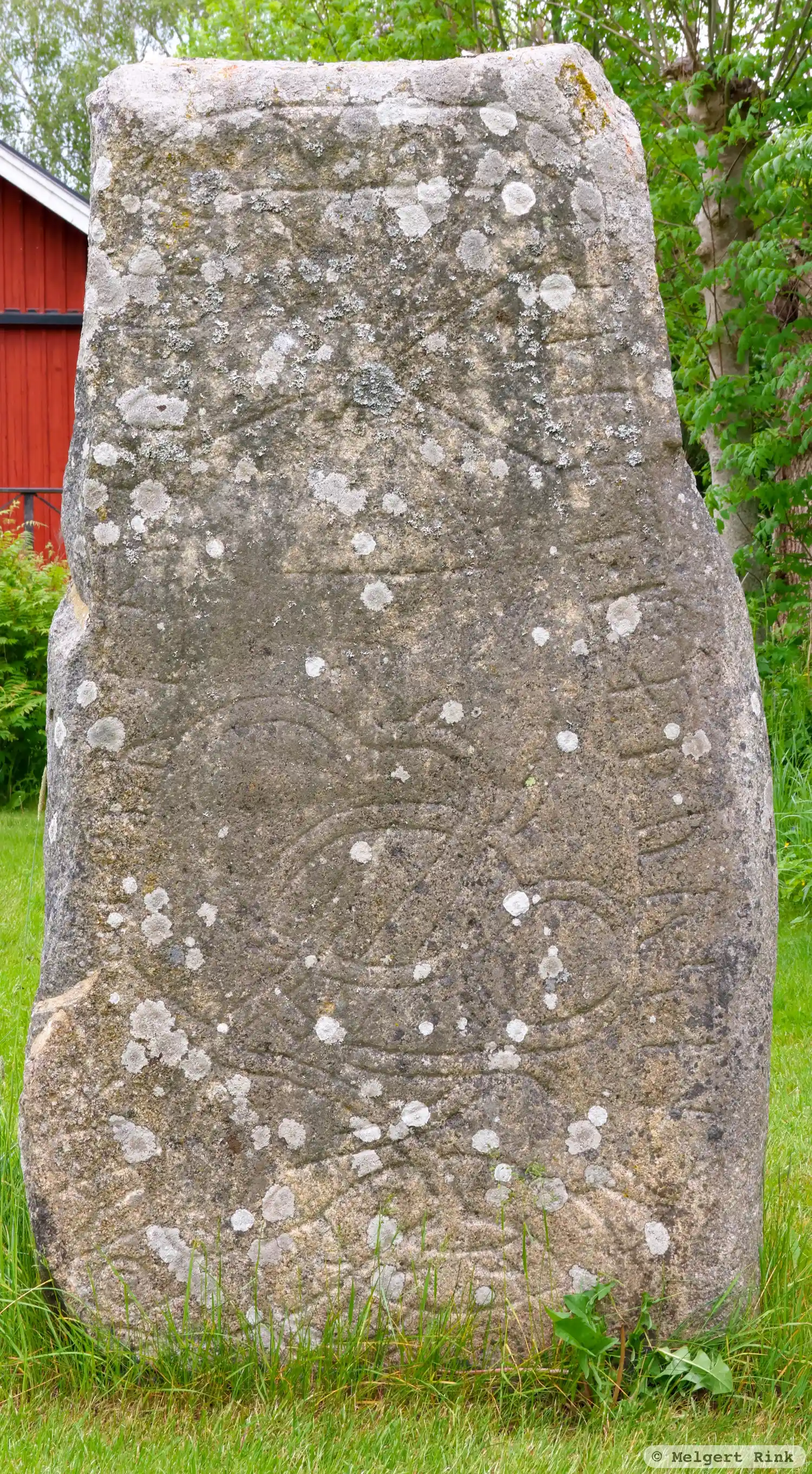 Рунічний камінь U573, L2016:5764 у Lohärad парафія, Norrtälje муніципалітет