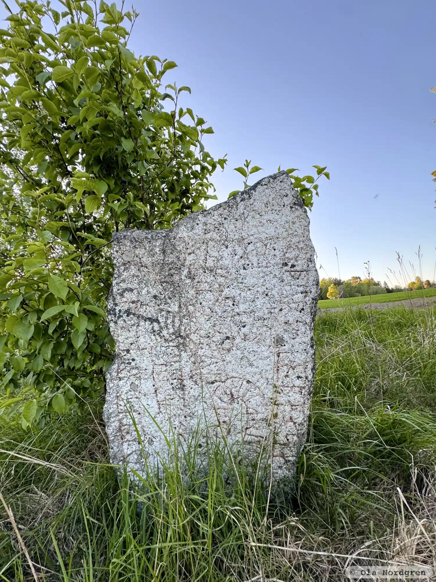 Rune-stone U616, L2014:6295 in Västra Ryd parish, Upplands-Bro municipality