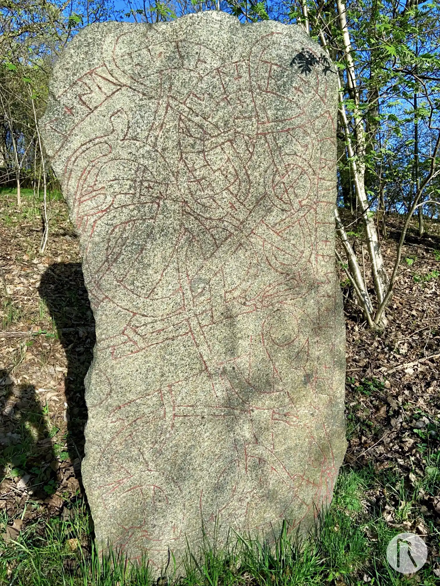 Rune-stone U796, L1943:2609 in Enköping parish, Enköping municipality