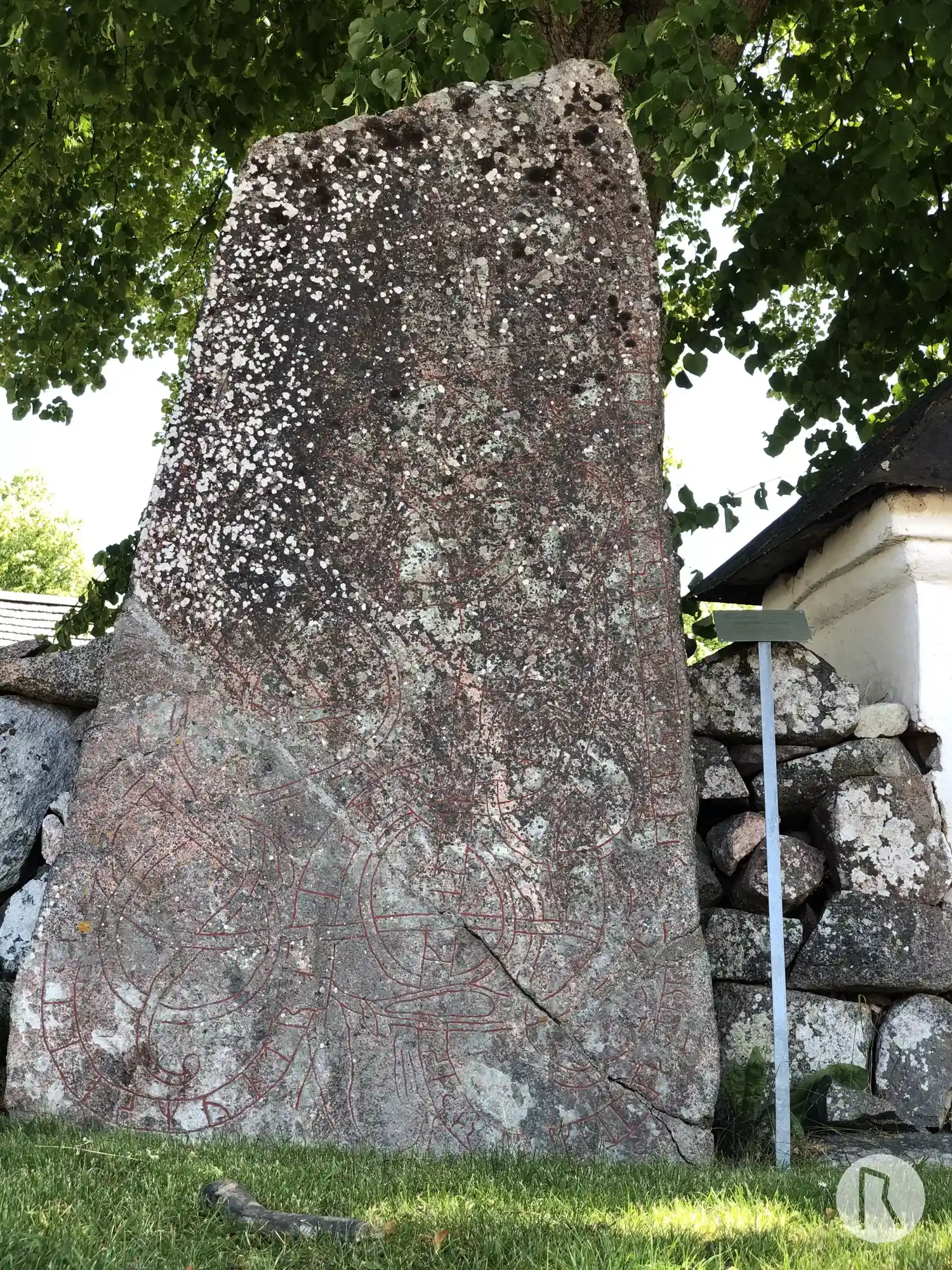 Rune-stone U847, L1941:8471 in Västeråker parish, Uppsala municipality