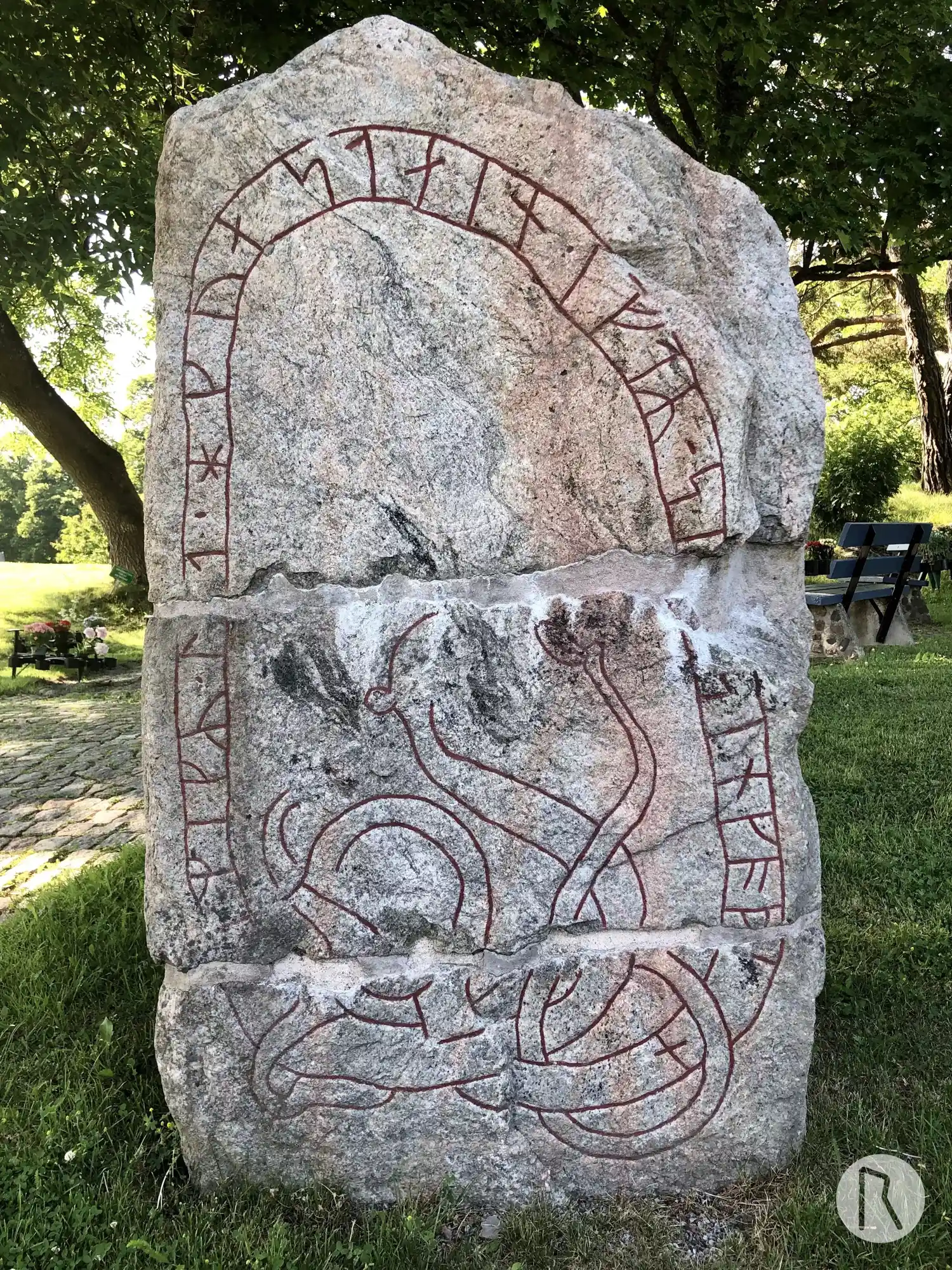 Rune-stone UFv1993;233, L2013:3152 in Hammarby parish, Upplands Väsby municipality