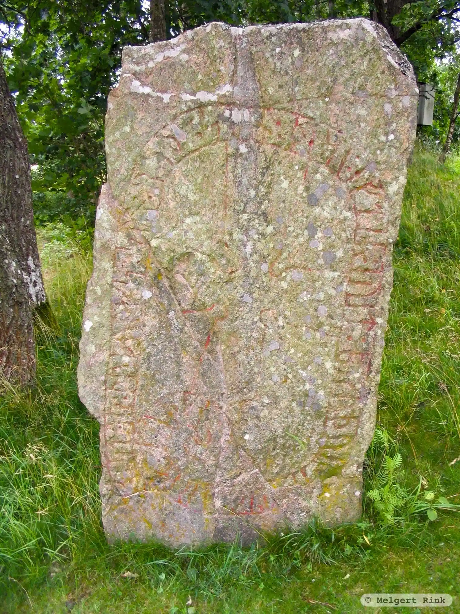 Rune-stone Vg179, L1965:4198 in Kölaby parish, Ulricehamn municipality