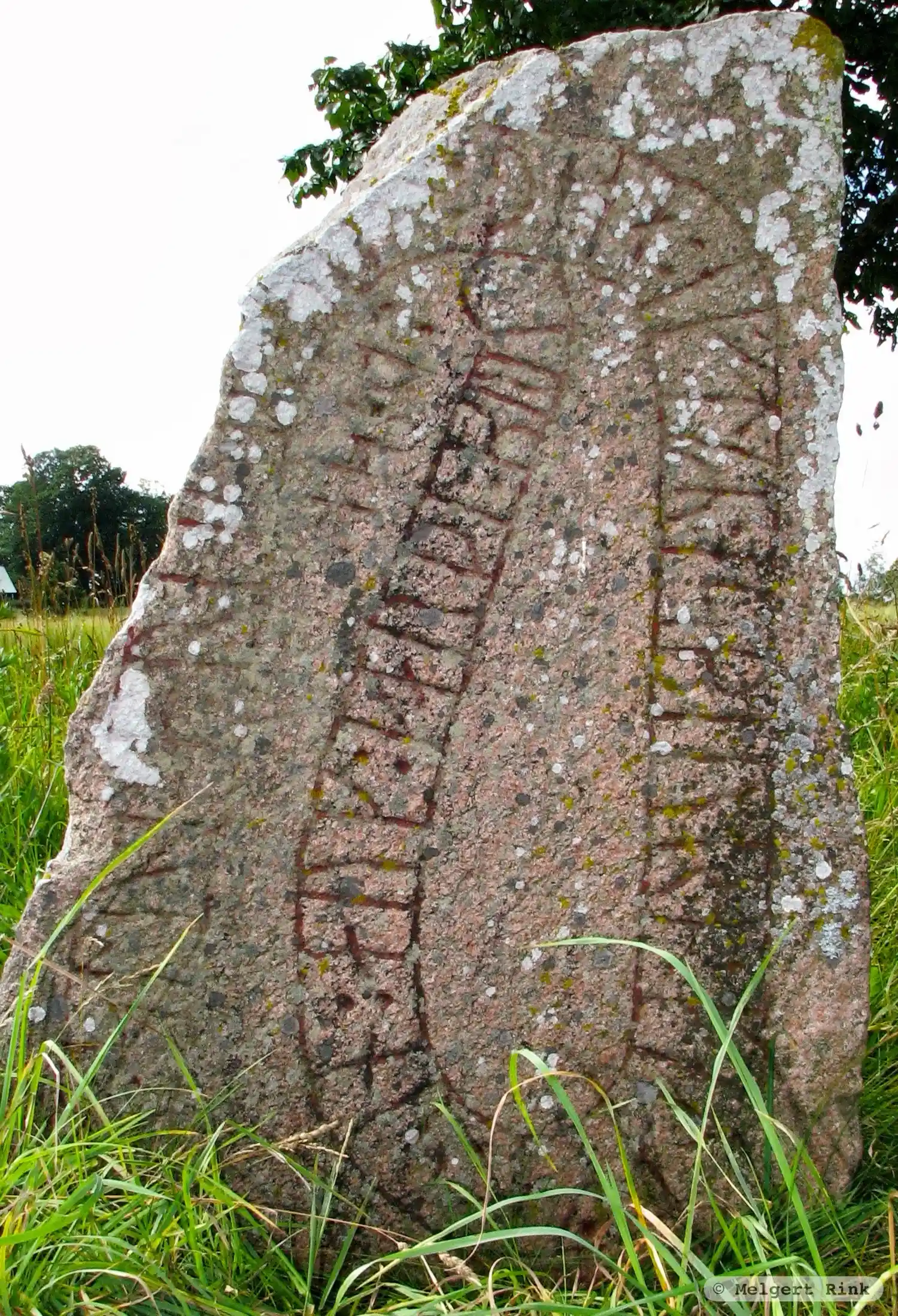 Rune-stone Vg182, L1965:3387 in Norra Åsarp parish, Falköping municipality