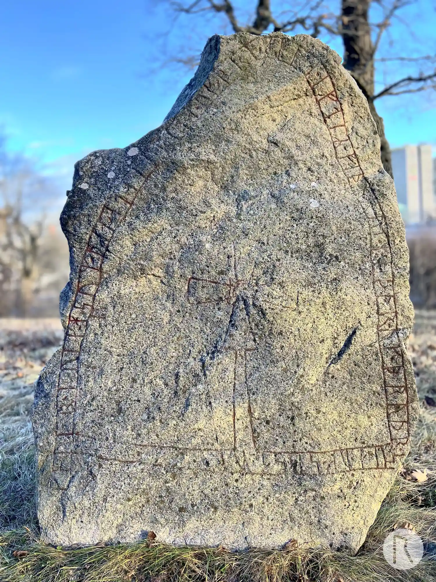 Rune-stone Viblestenarna, U92, L2017:9008 in Järfälla parish, Järfälla municipality