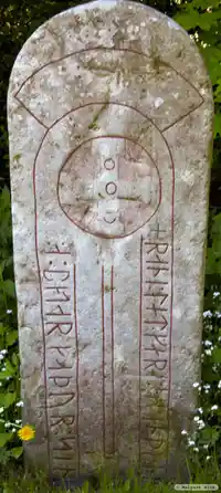 Runristning i gravkontext Vg93, L1961:3736