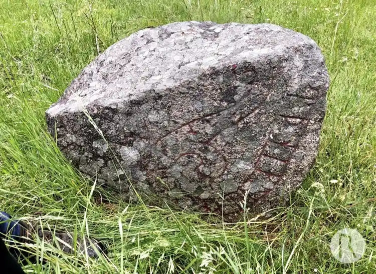 Fotografi av Runristning U96, L2015:5417 taget av Niklas Vackerdag