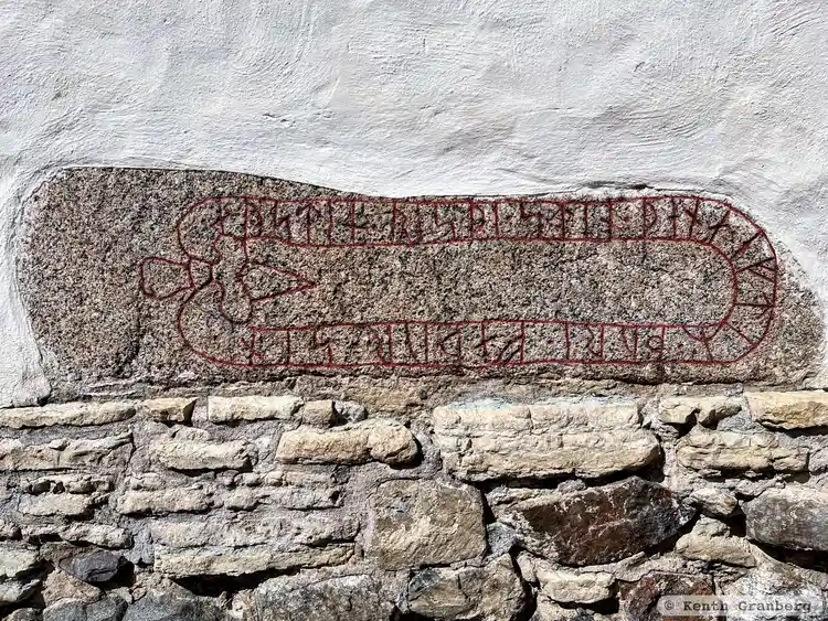 Fotografi av Runsten Ög11, L2010:9143 taget av Kenth Granberg