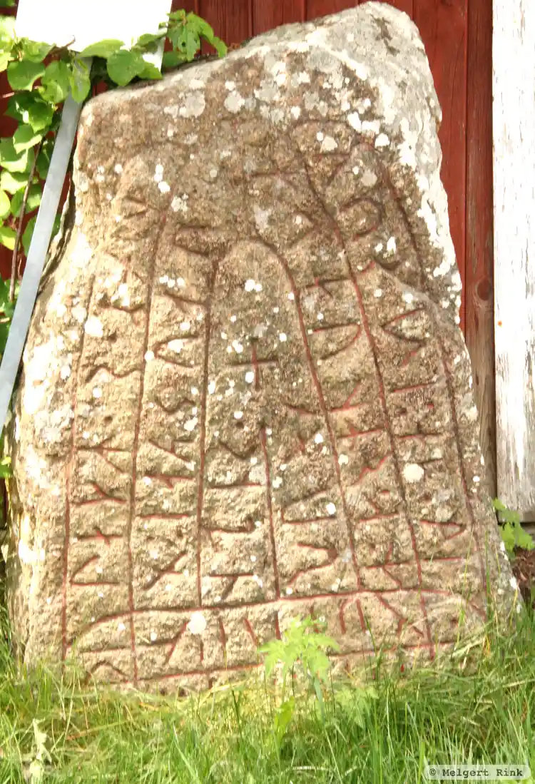 Fotografi av Runsten Ög137, L2010:3356 taget av Melgert Rink