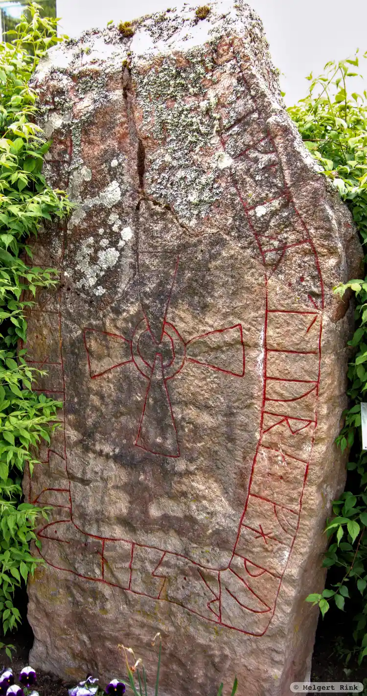 Fotografi av Runsten Ög187, L2010:291 taget av Melgert Rink