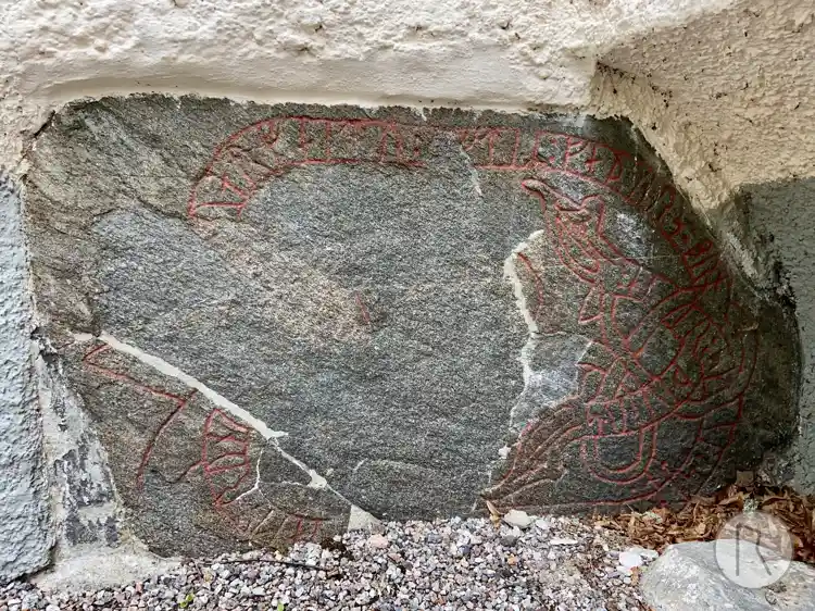 Fotografi av Runsten Sö204, L1983:8837 taget av Niklas Vackerdag