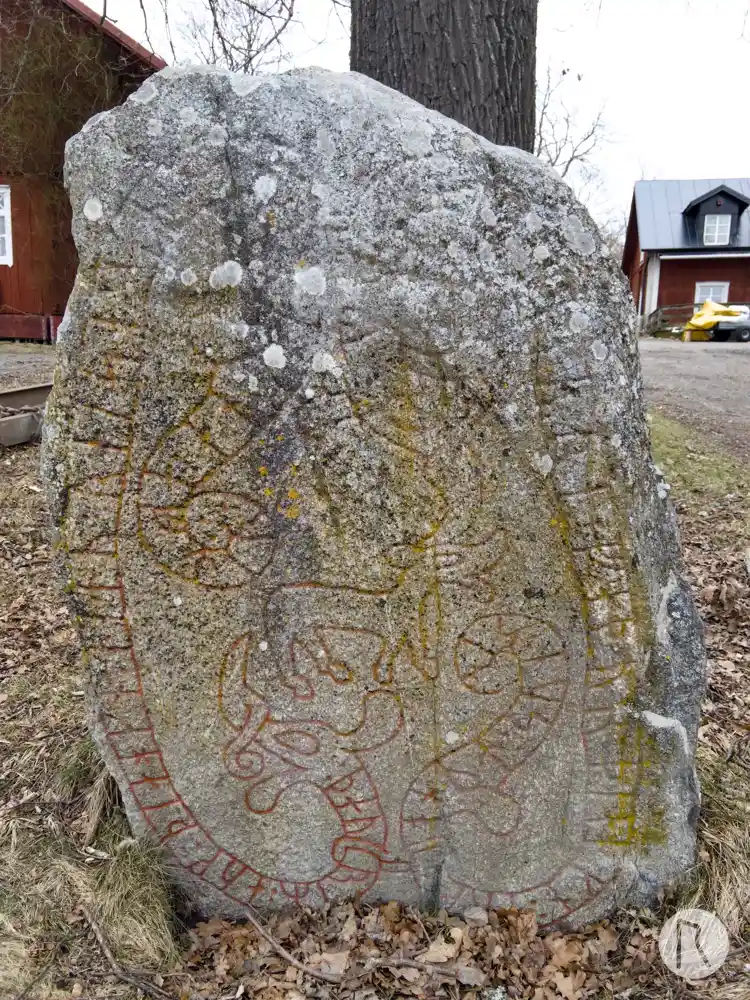 Fotografi av Runsten Sö237, L2014:4326 taget av Niklas Vackerdag