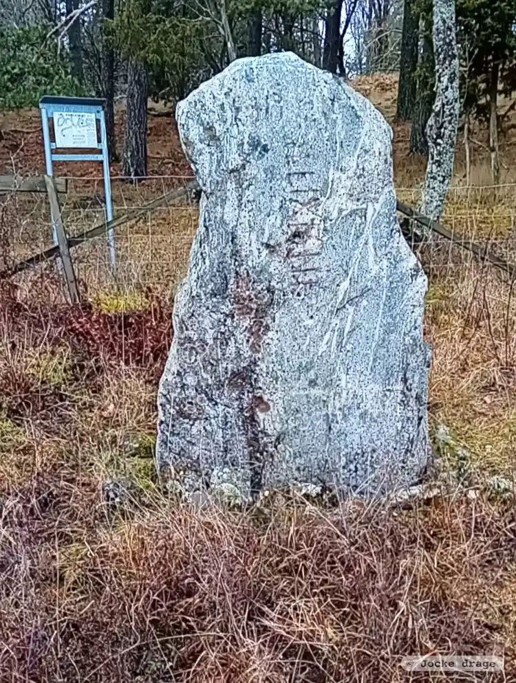 Fotografi av Runsten Sö24, L1984:8172 taget av Jocke Drage