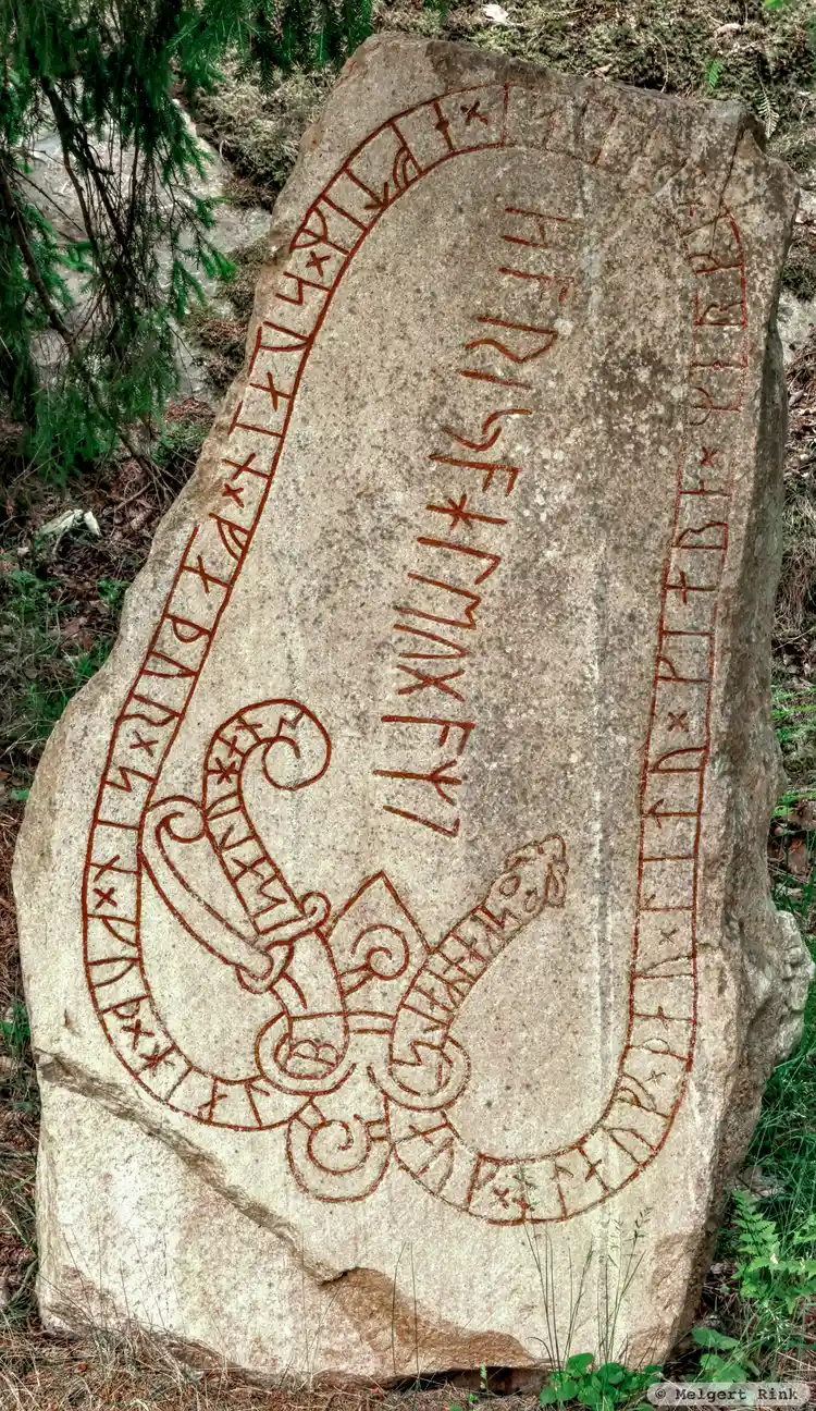 Fotografi av Runsten Sö32, L1984:7748 taget av Melgert Rink