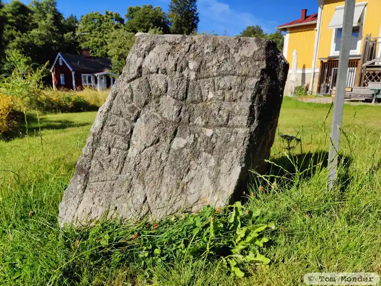 Fotografi av Runsten Sö353, L2014:9839 taget av Tom Monder