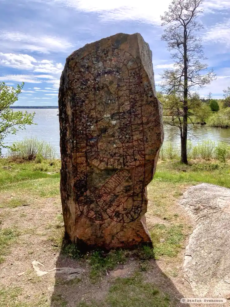 Fotografi av Runsten Sö88, L1983:7400 taget av Stefan Svenaeus