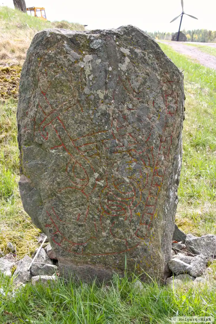 Fotografi av Runsten U239, L2014:2489 taget av Melgert Rink