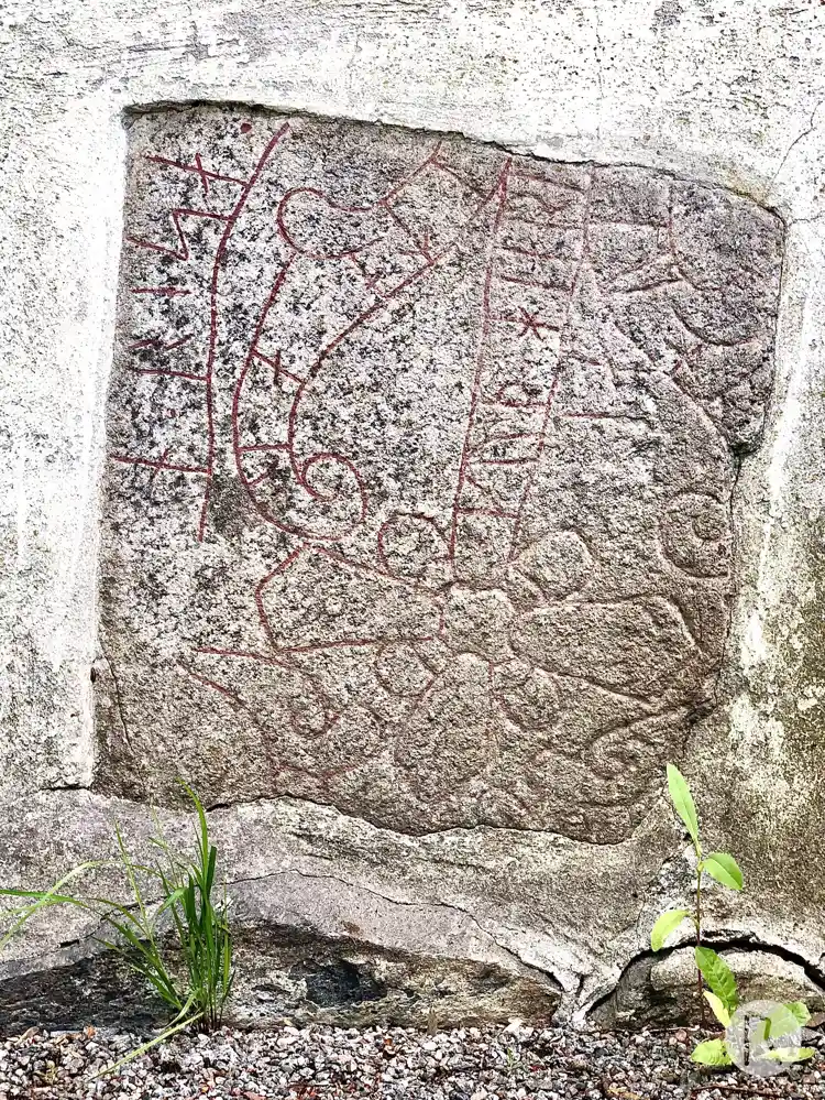 Fotografi av Runsten U381, L2015:2608 taget av Niklas Vackerdag