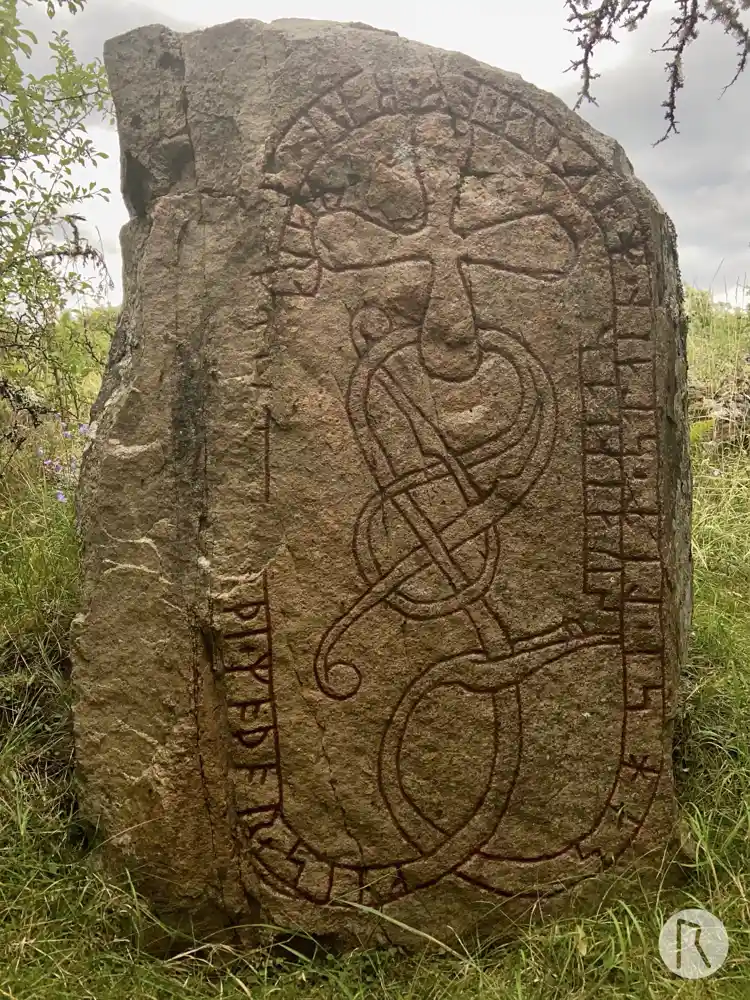 Fotografi av Runsten U45, L2016:8760 taget av Niklas Vackerdag