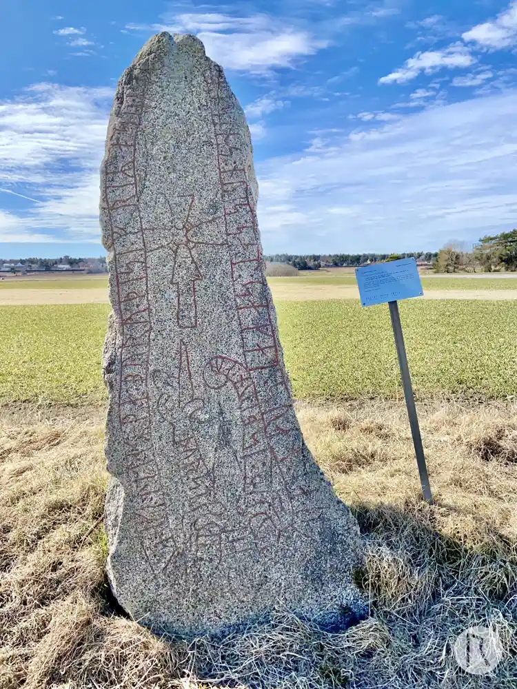 Fotografi av Runsten U947, L1944:6898 taget av Niklas Vackerdag